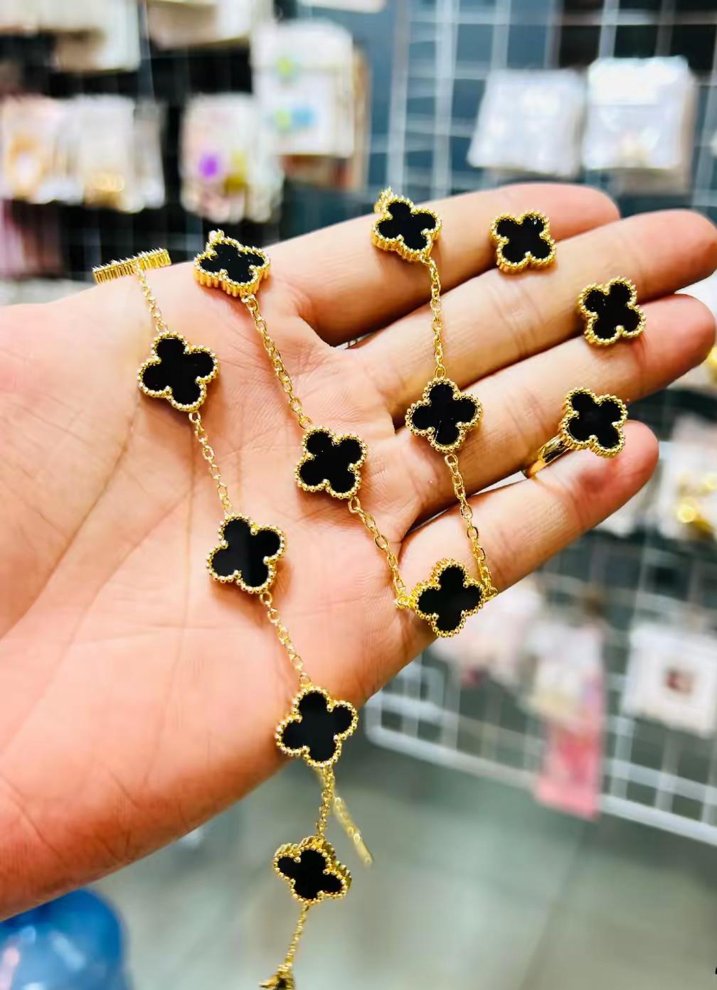 Luxury Black Clover Gold Jewelry Set for Women – Necklace, Bracelet, Ring & Earrings