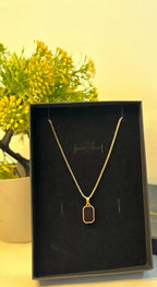 Golden Double-Sided Rectangular Pendant – Reversible Black Enamel Box Chain Necklace for Men & Women