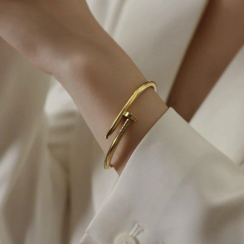 Nail Golden Bangle – Elegant & Durable Stainless Steel Bracelet